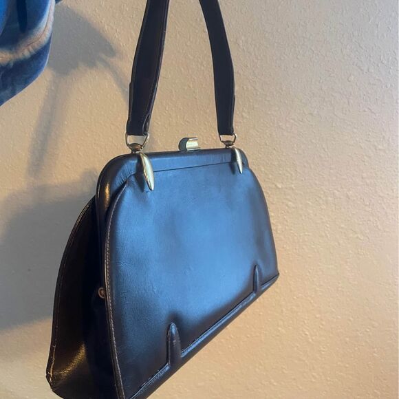 dofan Handbags - Dofan: vintage 60s leather purse